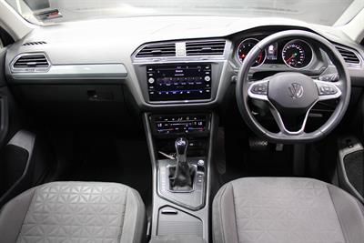2021 Volkswagen TIGUAN - Thumbnail