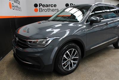 2021 Volkswagen TIGUAN - Thumbnail