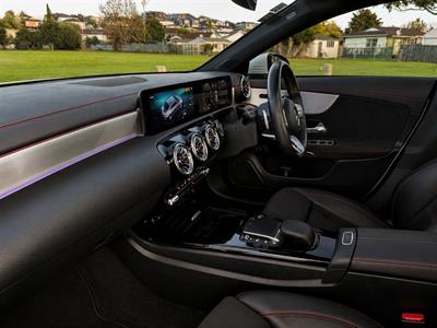 2022 Mercedes-Benz CLA 200 - Thumbnail