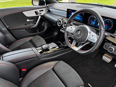 2019 Mercedes-Benz CLA 200 - Thumbnail
