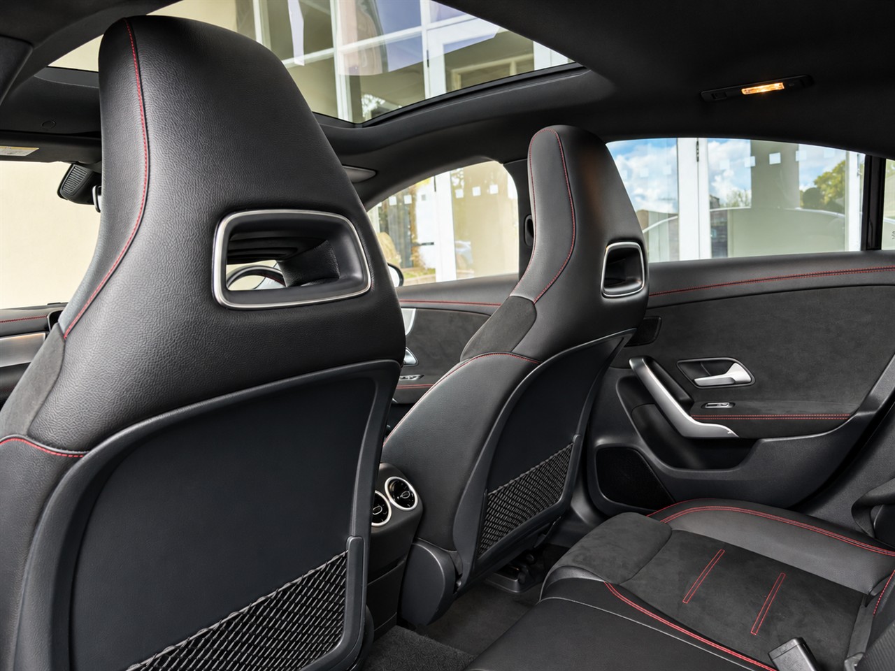 2019 Mercedes-Benz CLA 200