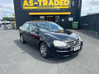 2009 Volkswagen Jetta - Thumbnail