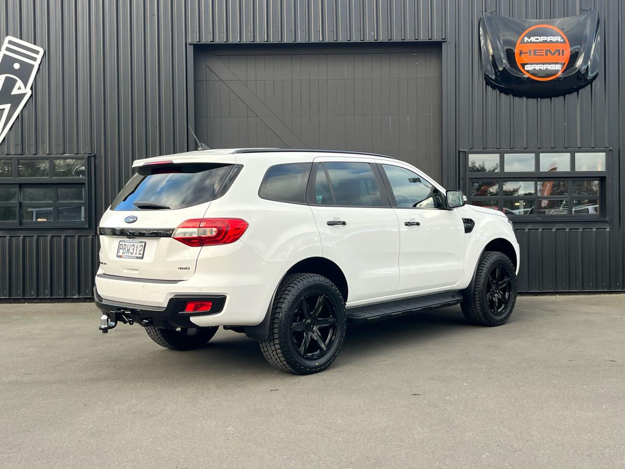 2022 Ford Everest