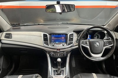 2013 Holden Commodore - Thumbnail