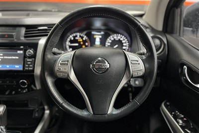 2019 Nissan Navara - Thumbnail