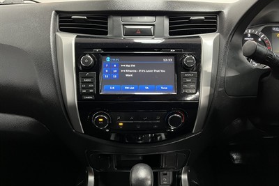 2019 Nissan Navara - Thumbnail