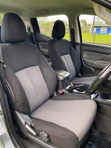 2018 Mitsubishi Triton - Thumbnail