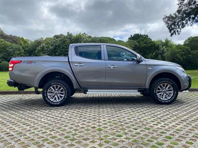 2018 Mitsubishi Triton - Thumbnail