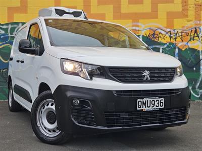 2024 Peugeot Partner - Thumbnail