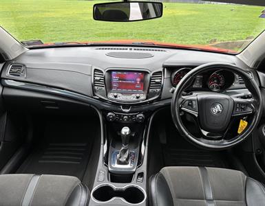 2015 Holden Commodore - Thumbnail