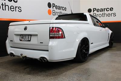 2016 Holden Commodore - Thumbnail