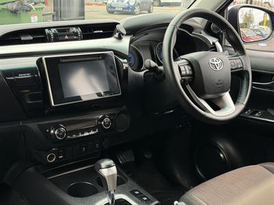 2018 Toyota Hilux - Thumbnail