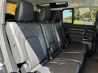 2023 Land Rover DEFENDER - Thumbnail