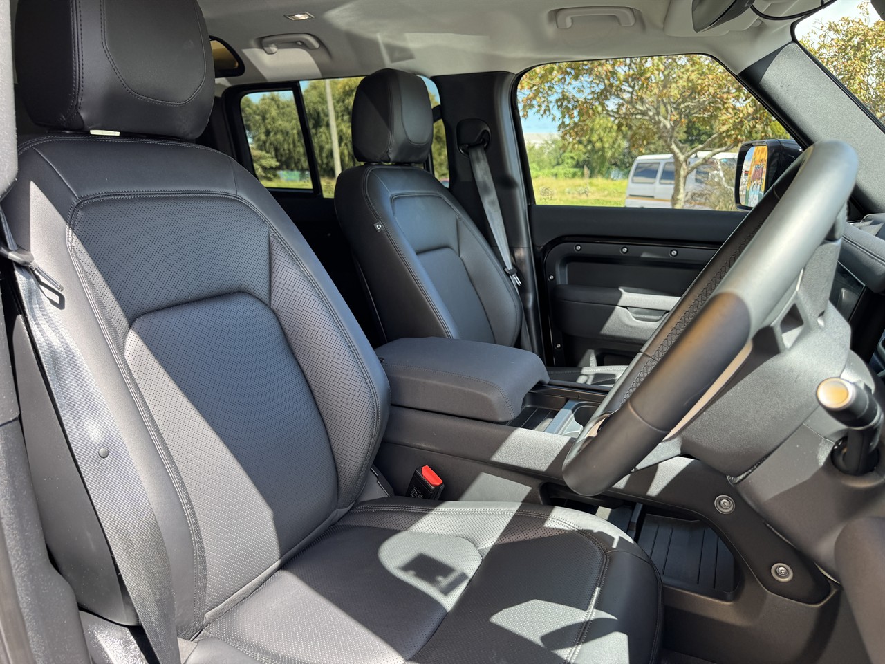 2023 Land Rover DEFENDER