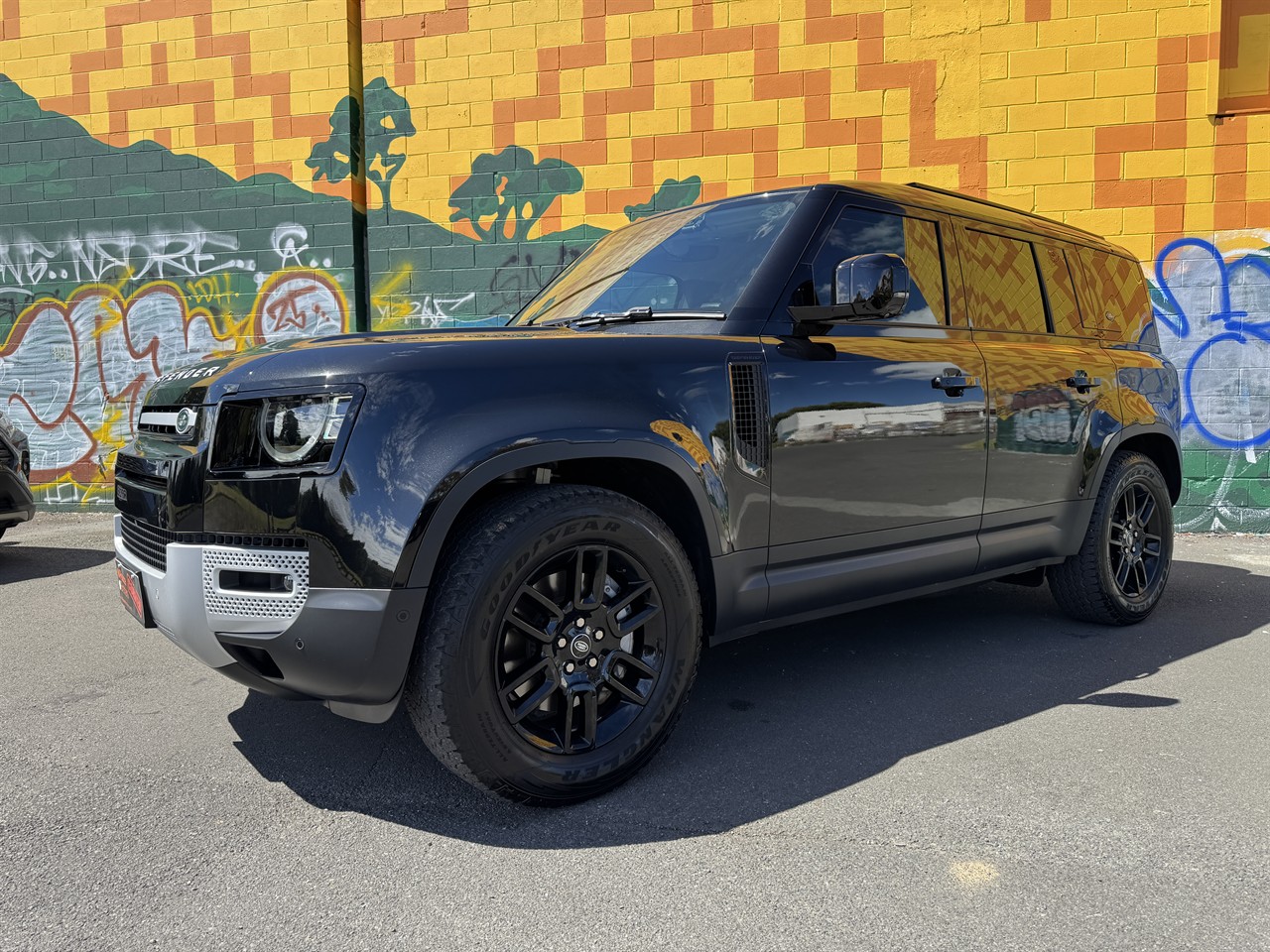 2023 Land Rover DEFENDER