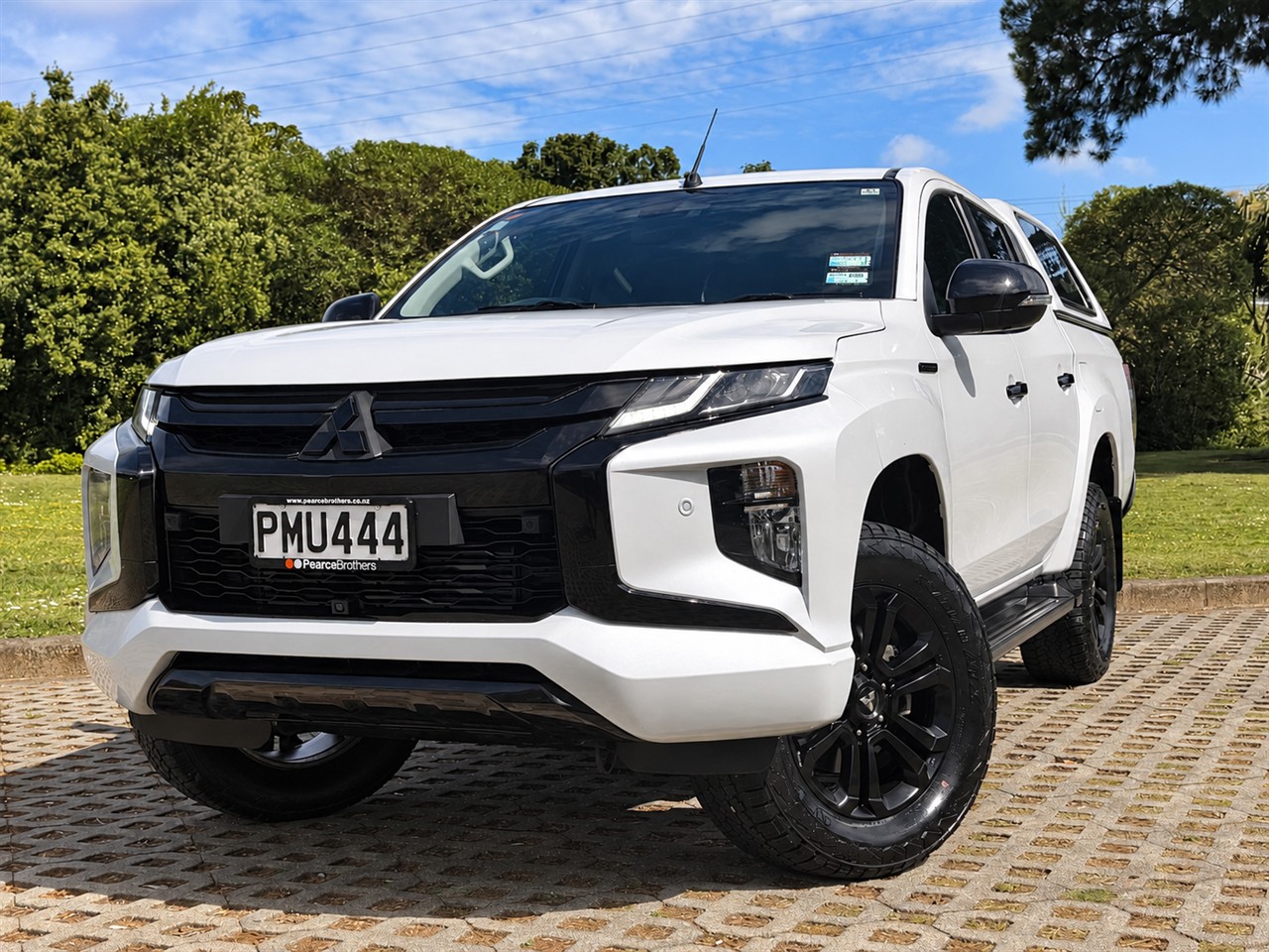 2022 Mitsubishi Triton