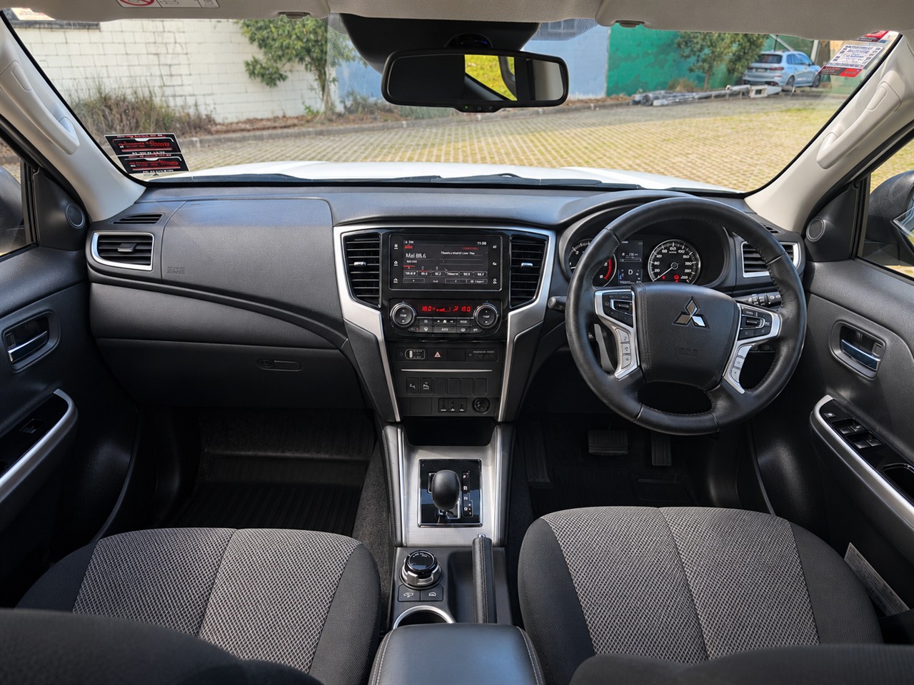 2022 Mitsubishi Triton