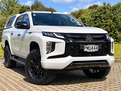 2022 Mitsubishi Triton - Thumbnail