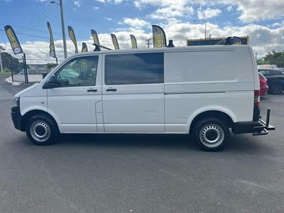 2015 Volkswagen T5 - Thumbnail
