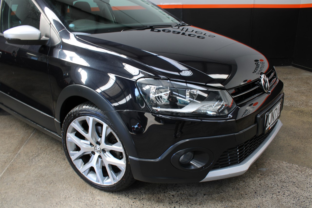 2015 Volkswagen Cross Polo
