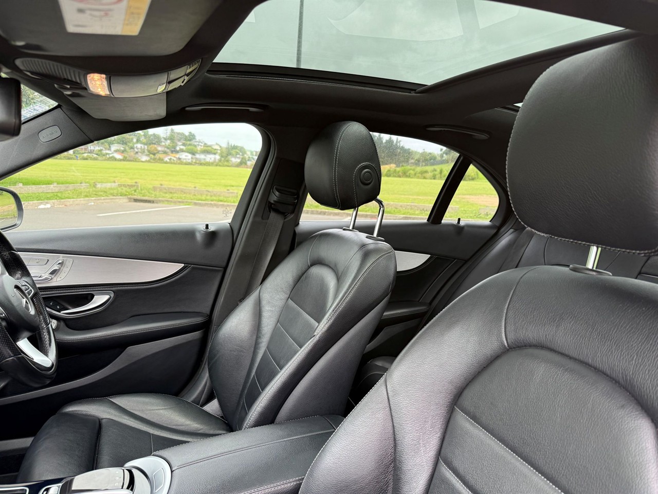 2015 Mercedes-Benz C 250