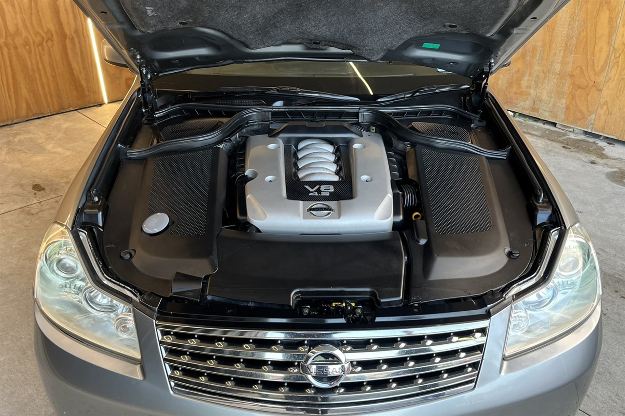 2005 Nissan Fuga