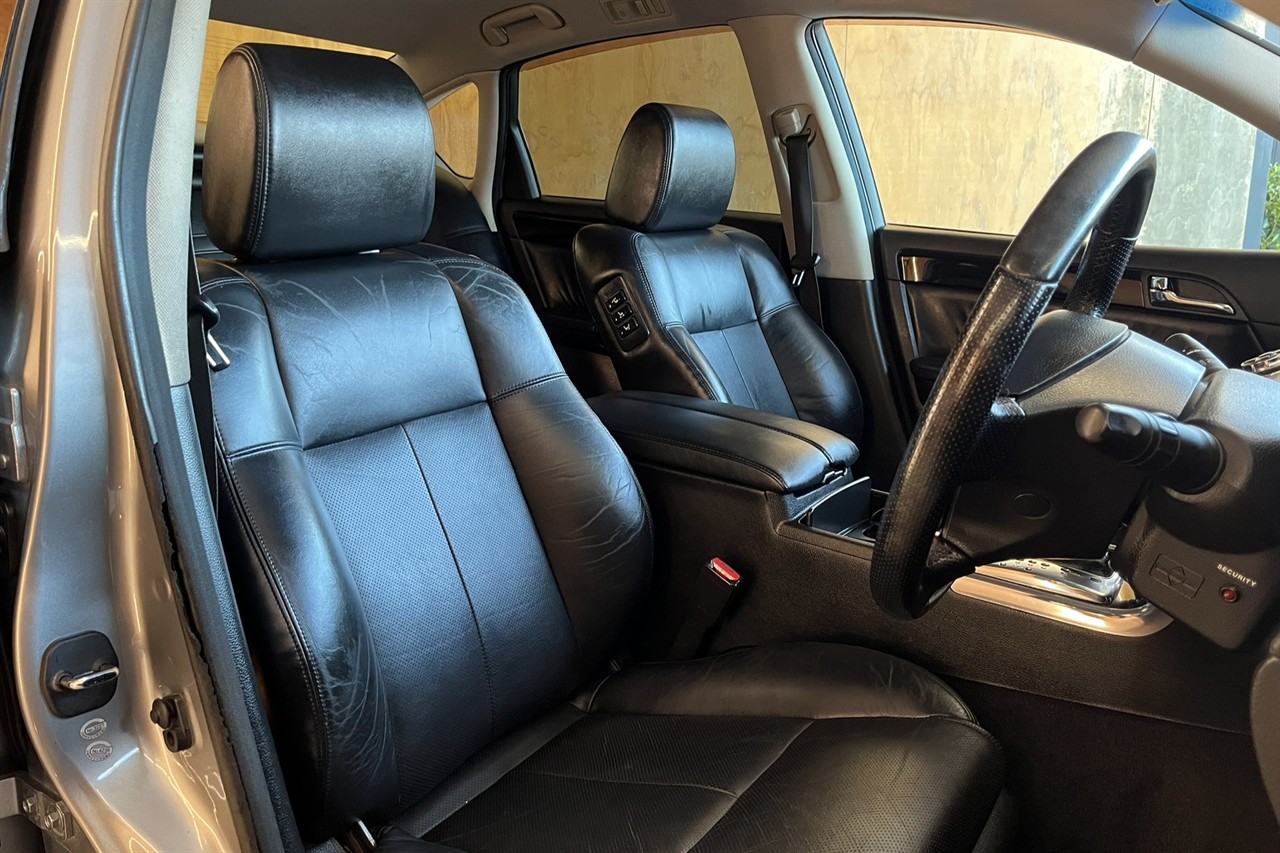 2005 Nissan Fuga