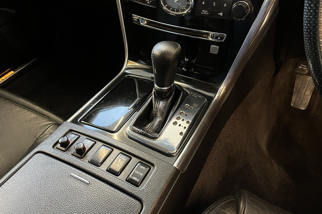 2005 Nissan Fuga