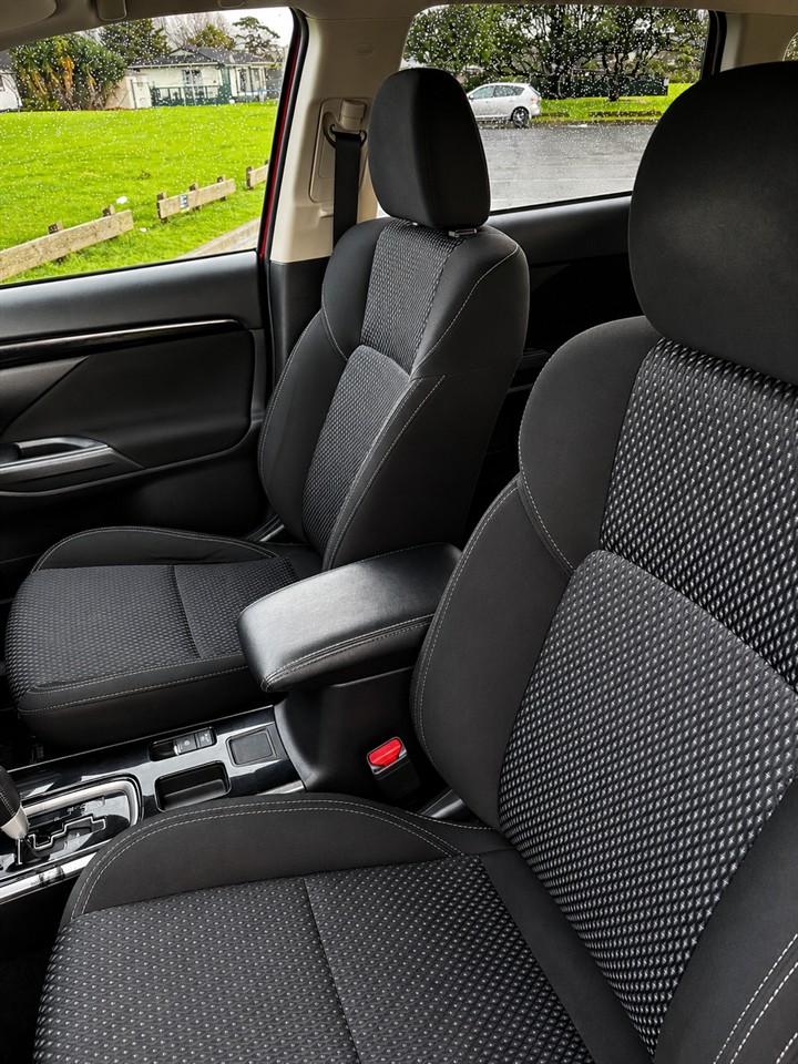 2020 Mitsubishi Outlander