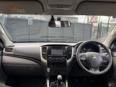 2015 Mitsubishi Triton - Thumbnail