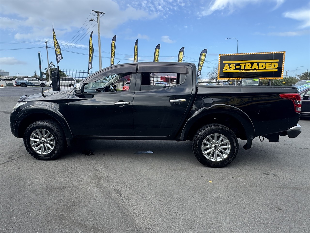 2015 Mitsubishi Triton
