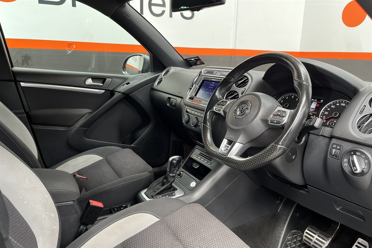 2016 Volkswagen TIGUAN