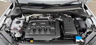 2019 Volkswagen Tiguan - Thumbnail