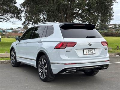 2019 Volkswagen Tiguan - Thumbnail