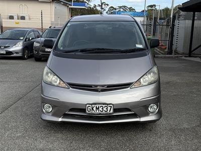 2004 Toyota Estima - Thumbnail