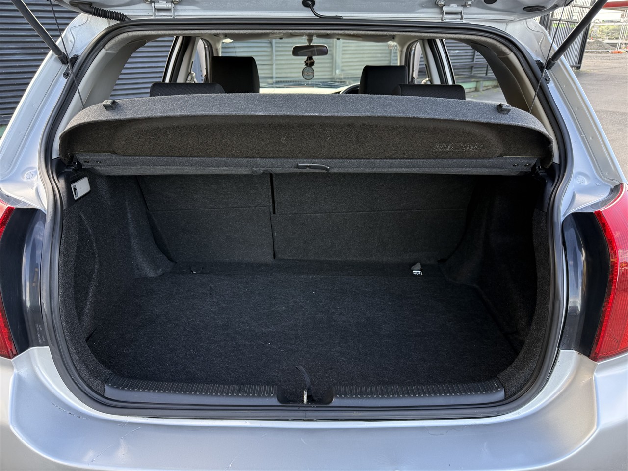 2003 Toyota Allex