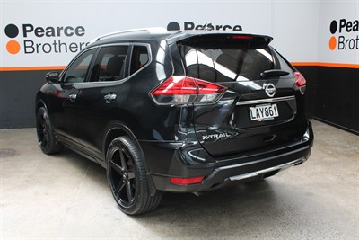 2017 Nissan X-Trail - Thumbnail