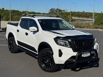 2022 Nissan Navara - Thumbnail