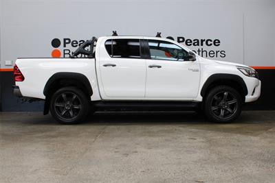 2018 Toyota Hilux - Thumbnail