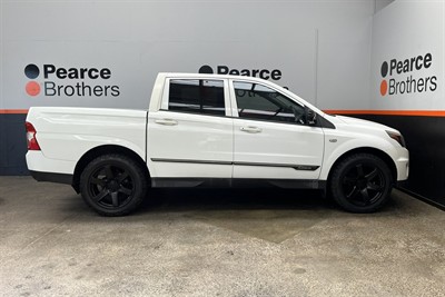 2018 Ssangyong Actyon - Thumbnail