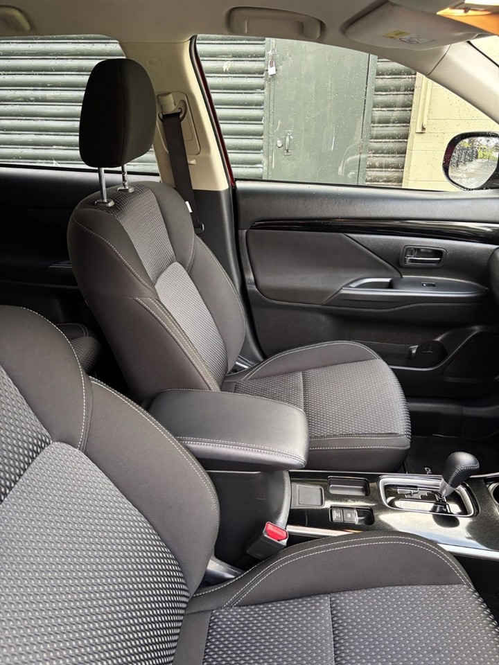 2023 Mitsubishi Outlander