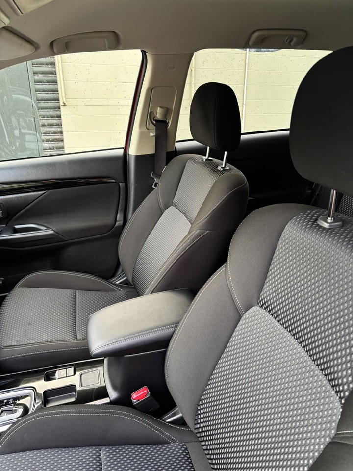 2023 Mitsubishi Outlander