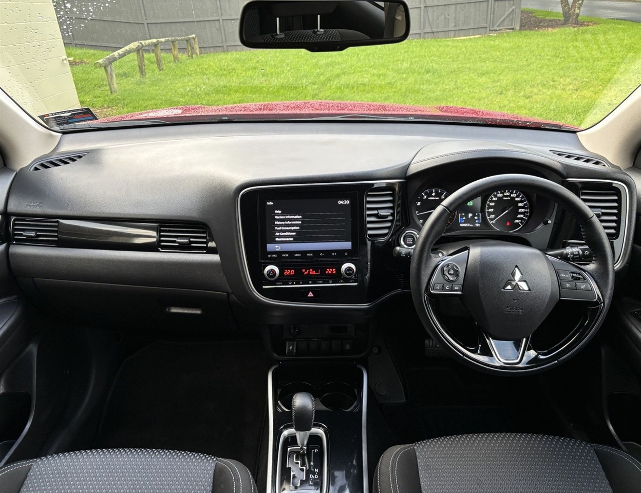 2023 Mitsubishi Outlander