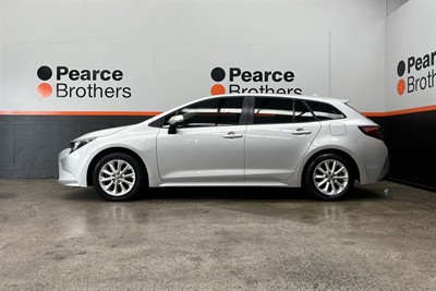 2021 Toyota Corolla - Thumbnail