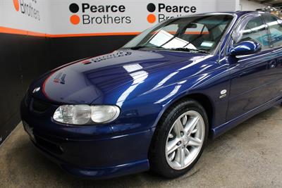 2000 Holden Commodore - Thumbnail