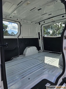 2021 Renault Trafic - Thumbnail