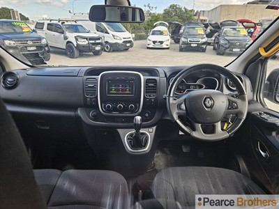 2021 Renault Trafic - Thumbnail