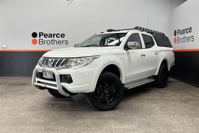 2015 Mitsubishi Triton - Thumbnail