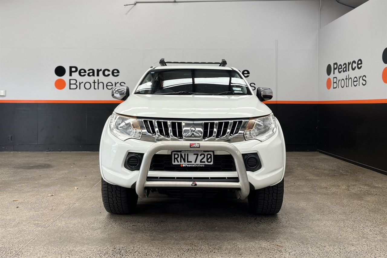 2015 Mitsubishi Triton