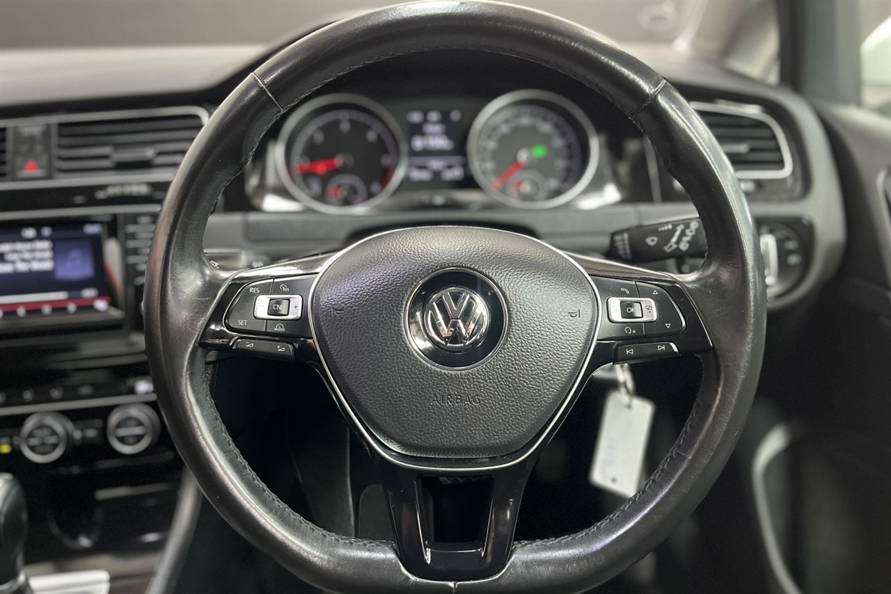 2014 Volkswagen GOLF